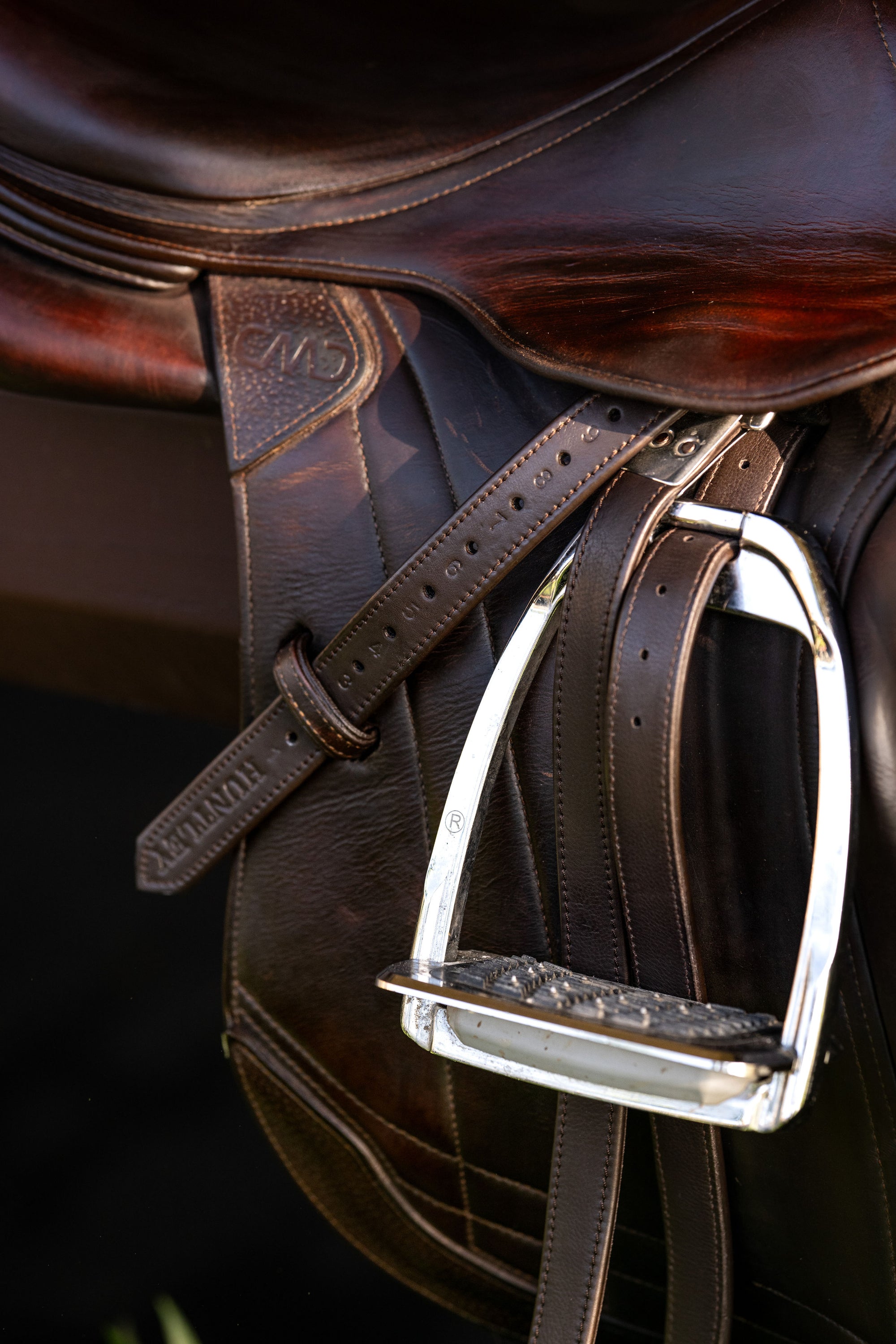 Huntley Equestrian Sedgwick Leather Flat Buckle Stirrup Leathers